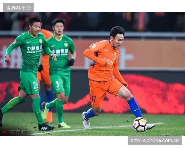 能胜任多个位置的马兹拉维是战术万金油，但其体能消耗同样不容忽视，换人将用于保护关键的全能球员。
